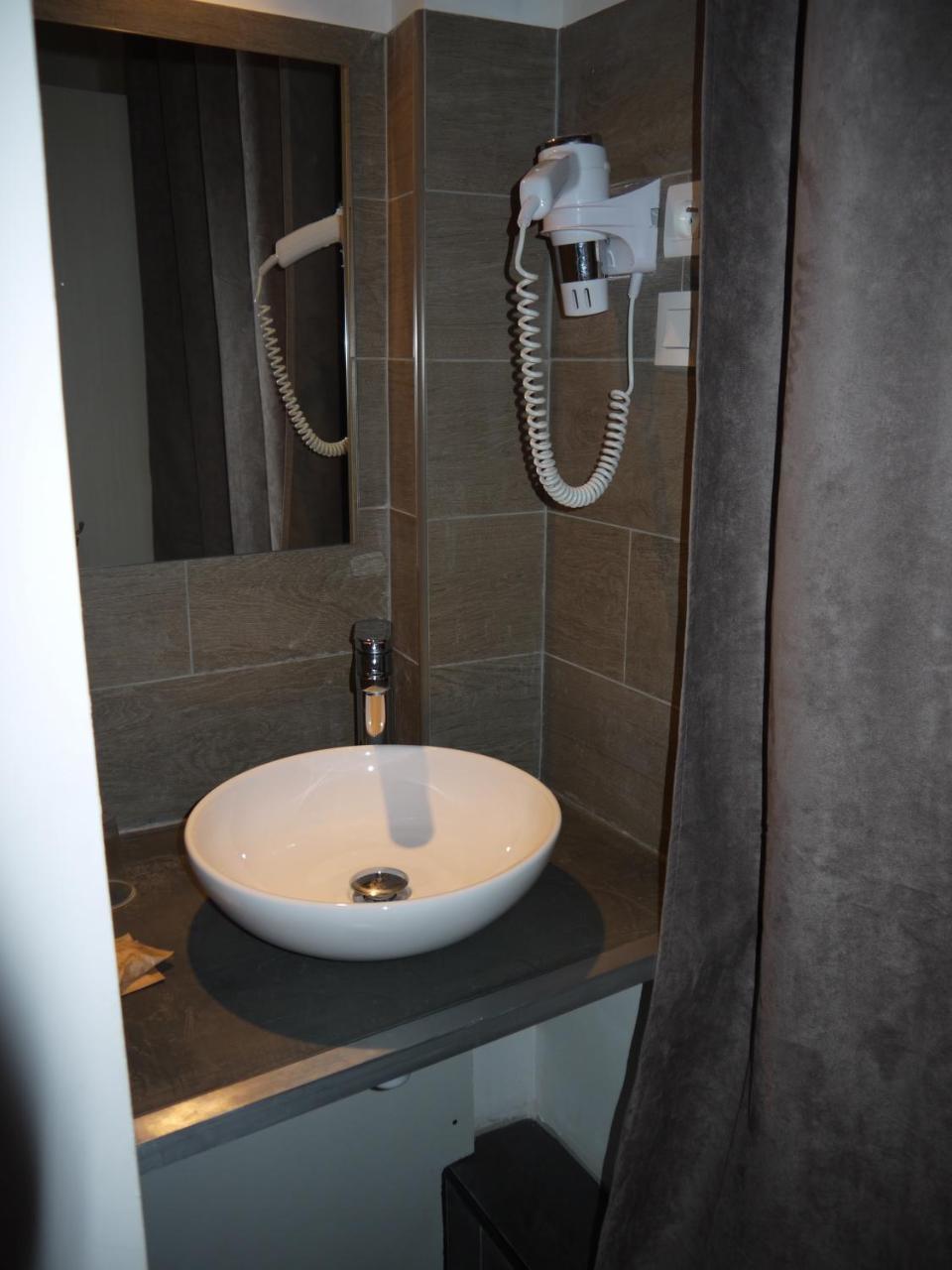 Hotel Portalet Єр Екстер'єр фото