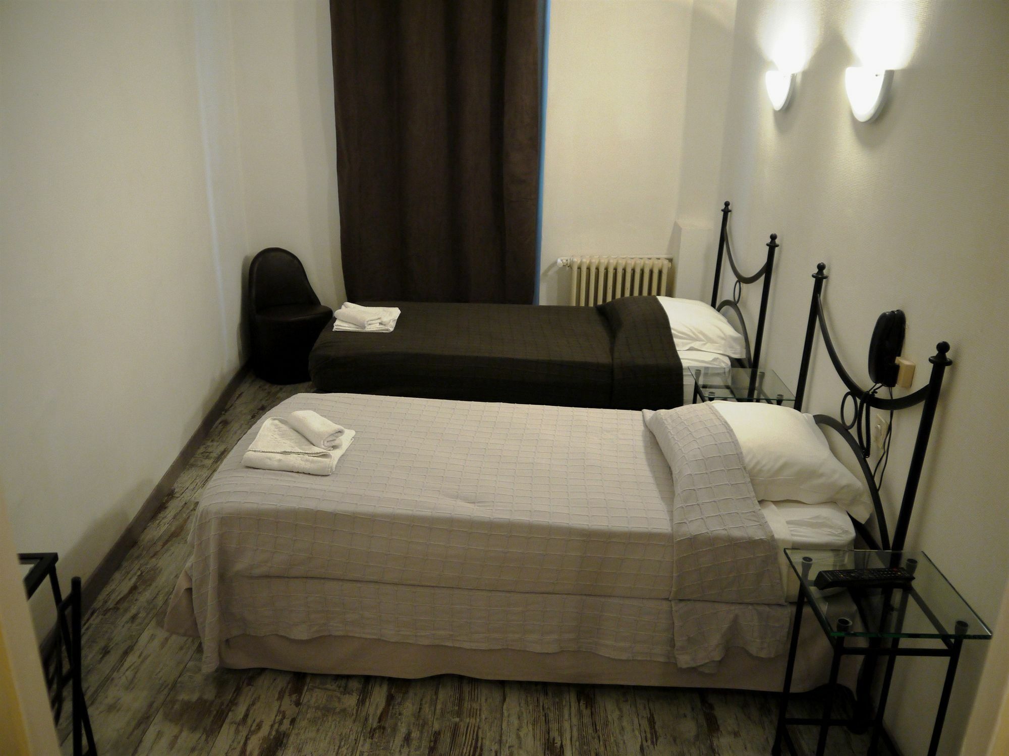 Hotel Portalet Єр Екстер'єр фото