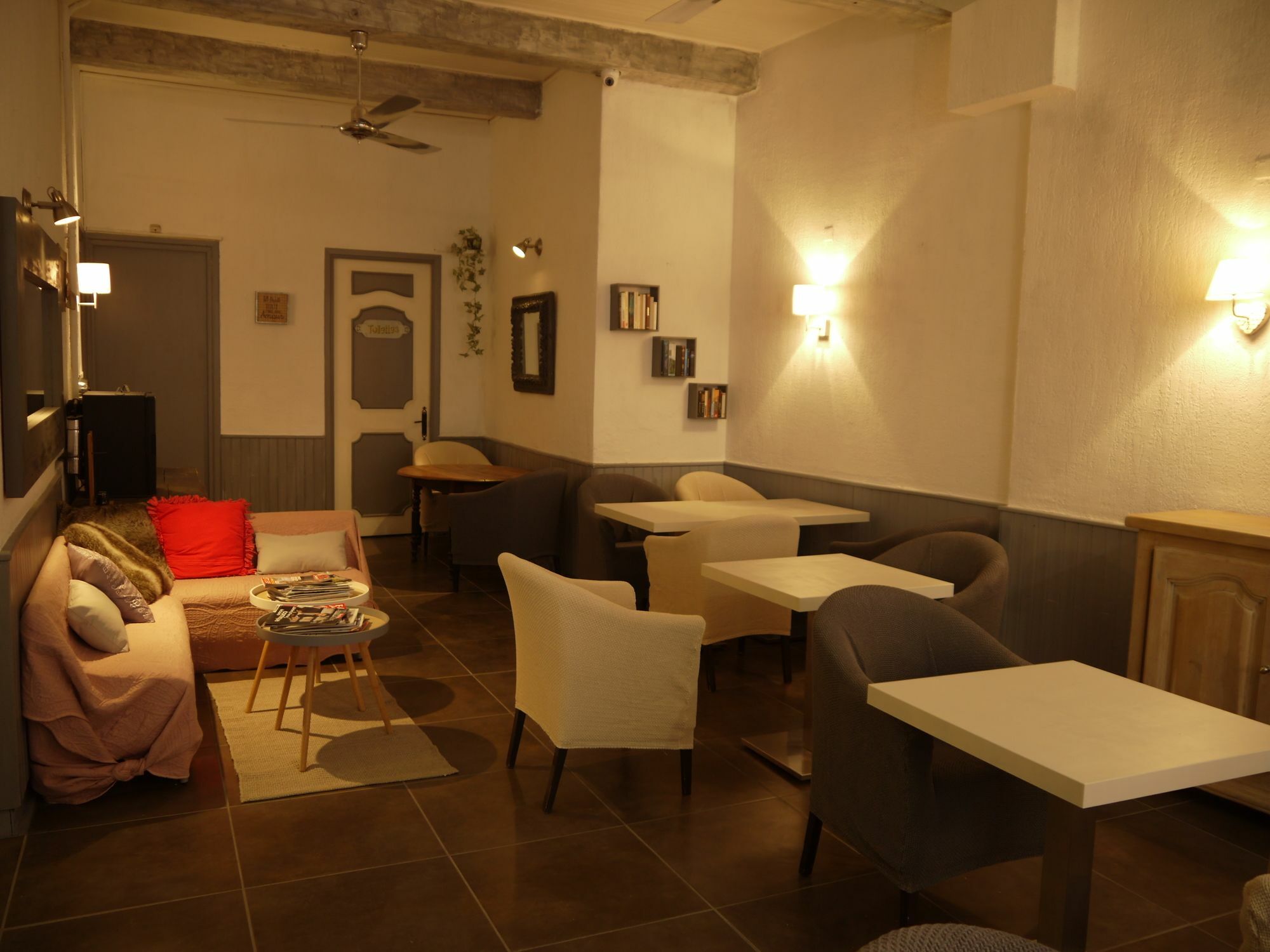 Hotel Portalet Єр Екстер'єр фото